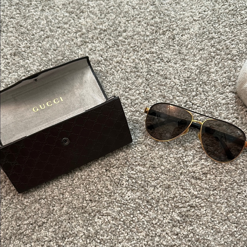 Gucci Gold and Black Sunglasses